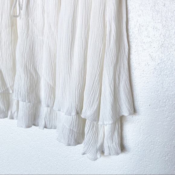 Hazel Elastic Waist Crinkle Layered Mini Skirt Size Medium - Picture 3 of 9